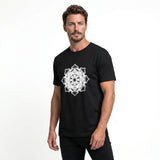 Front-left view of a men’s organic t-shirt by HOLO Streetwear, featuring the bold Star Snake design centered on the chest. The eight-pointed star is intricately formed by snake heads and intertwined bodies. The black and white snake illustrations create dynamic contrasts depending on the garment color. A black circle at the center contains a decorative pattern made from snake tails. A unique fusion of geometric art and streetwear style.